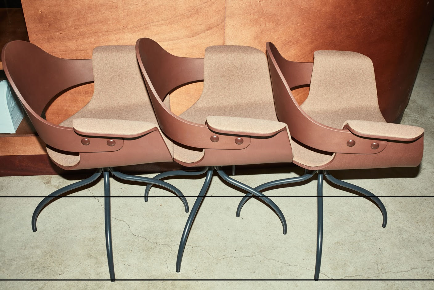 Showtime Chair 2025