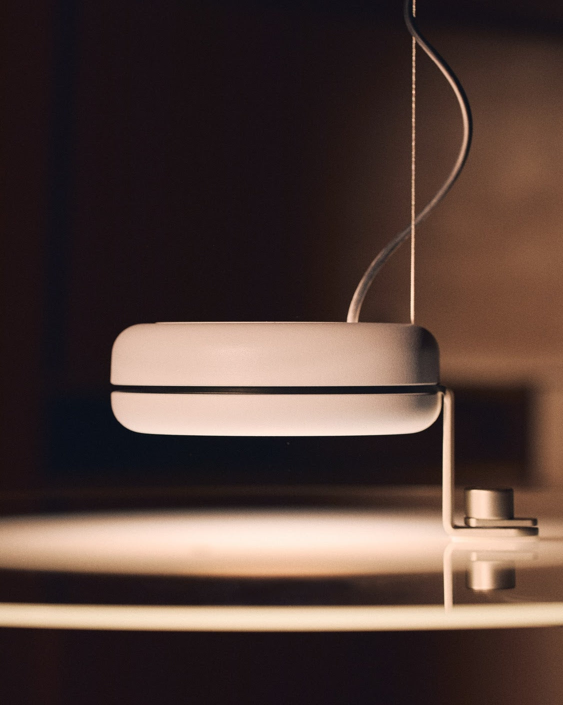 Bascula ceiling lamp