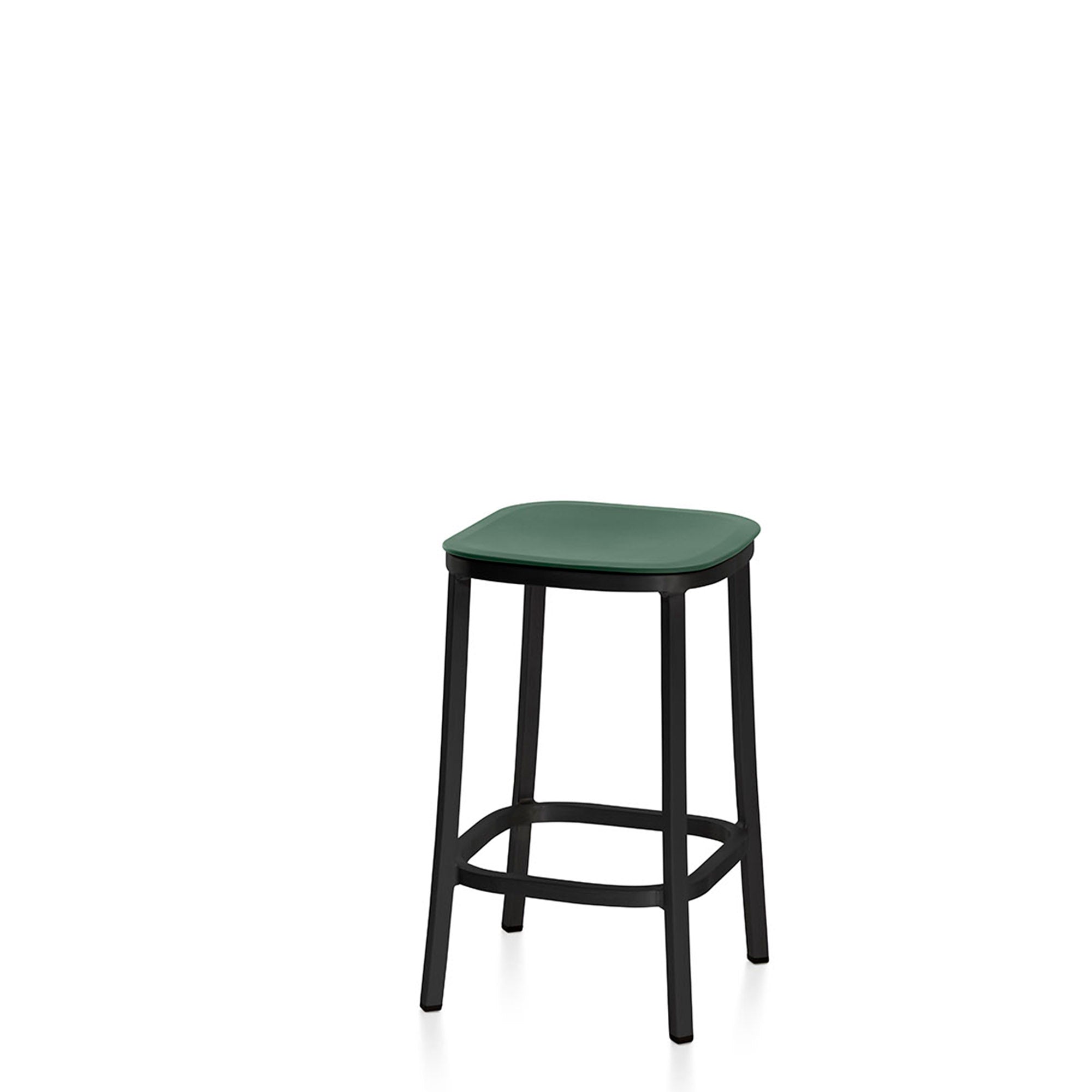 1 Inch stool by Jasper Morrison