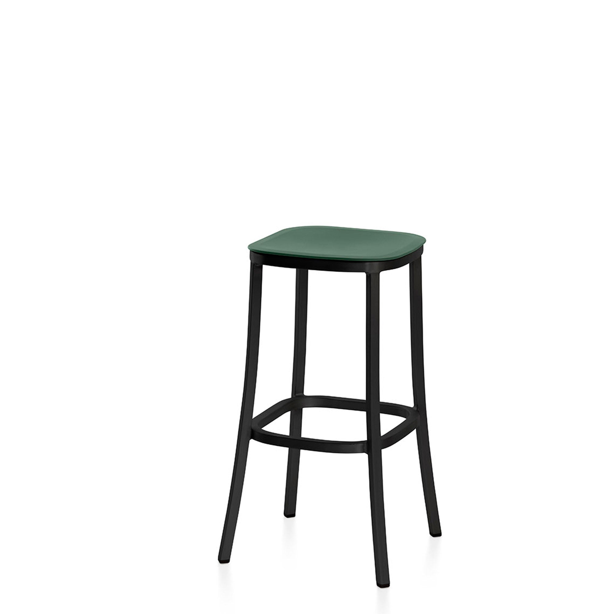 1 Inch stool by Jasper Morrison