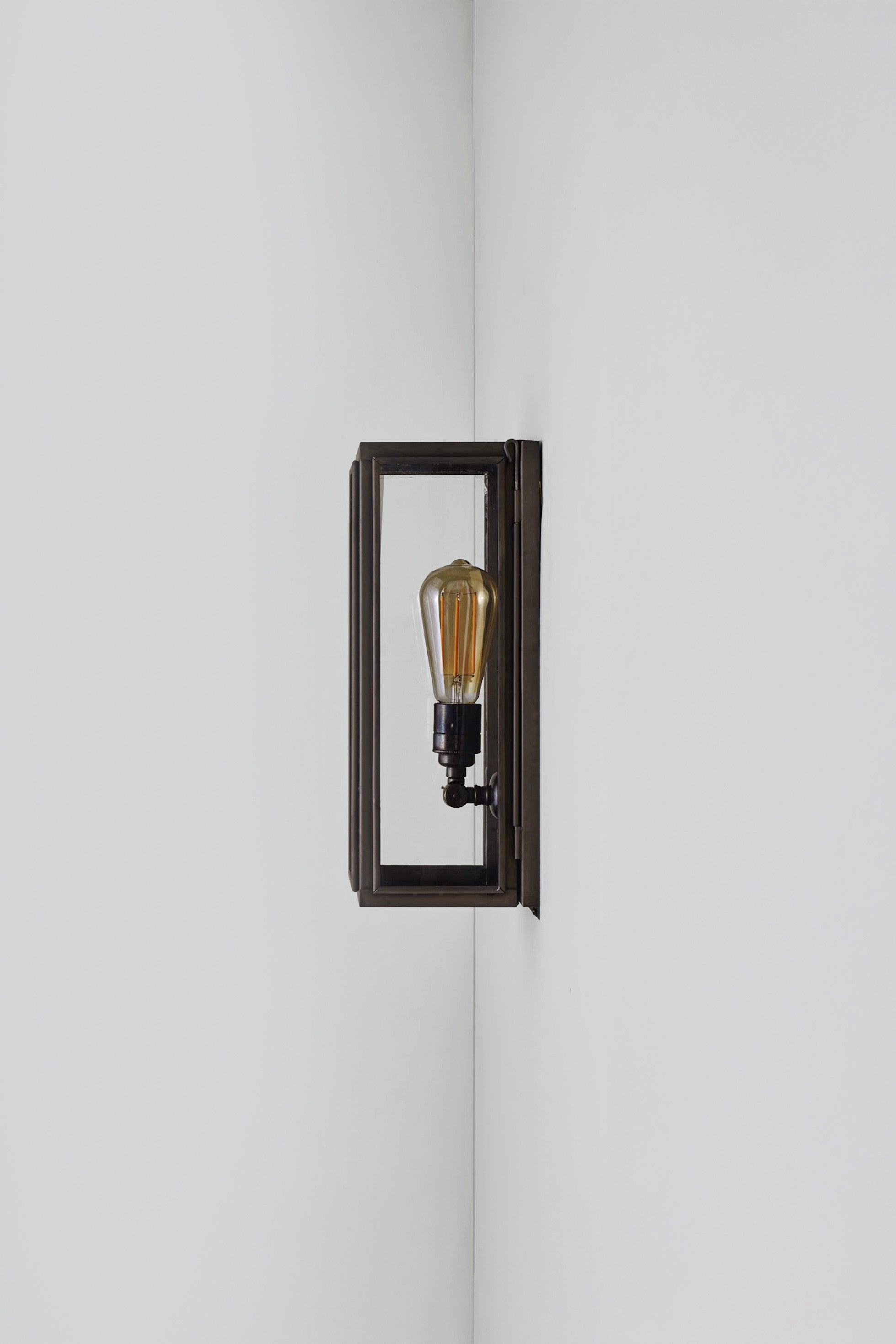 Narrow box wall light 7649
