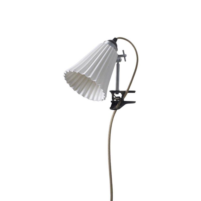 Hector pleat medium clip light