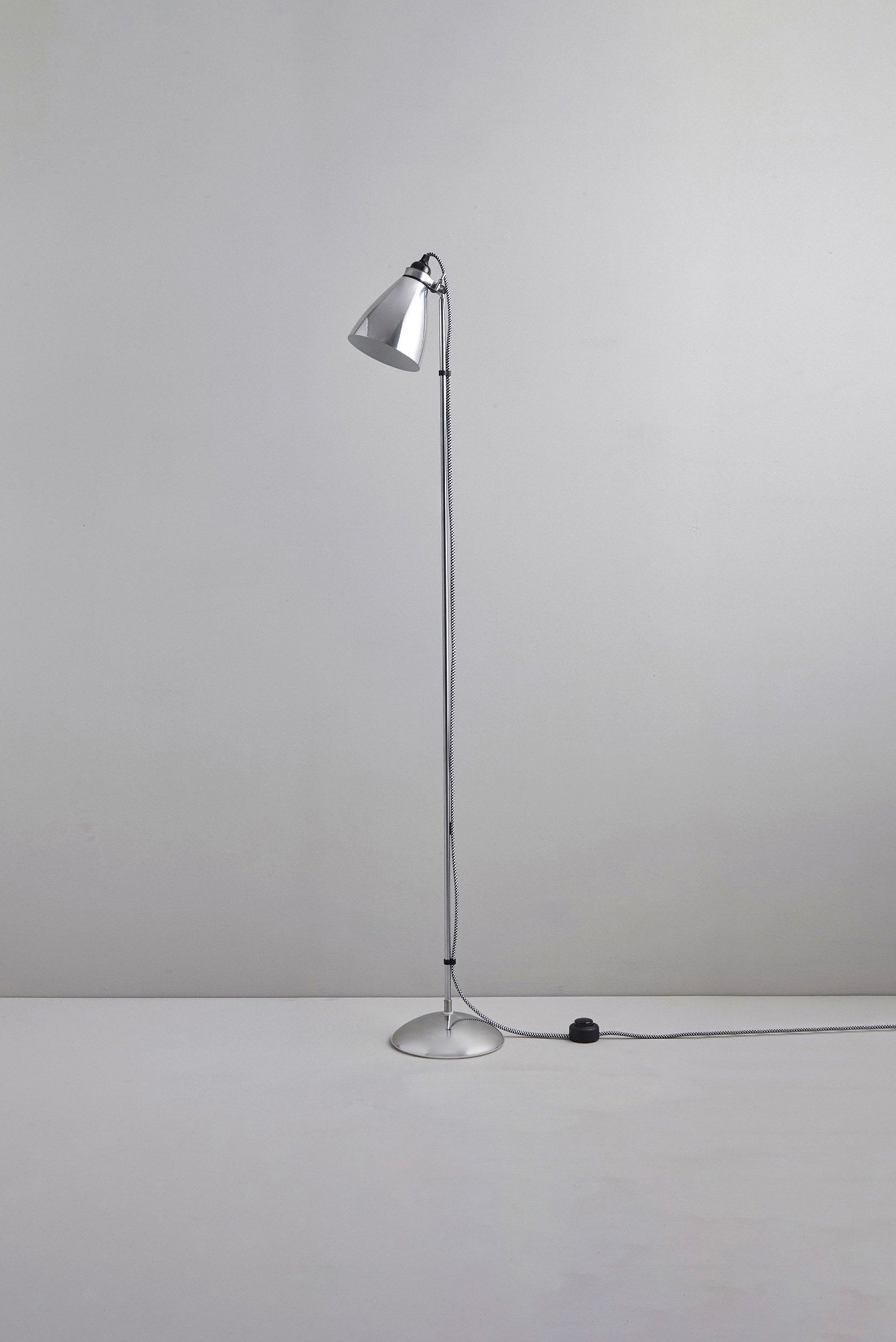 Hector Metal floor light