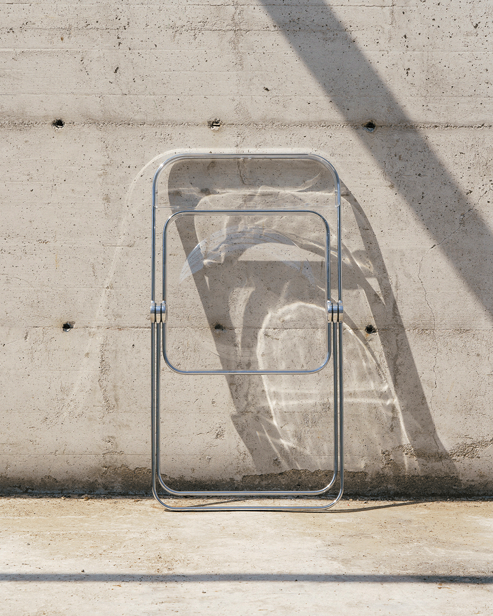 Plia Chair - Transparent