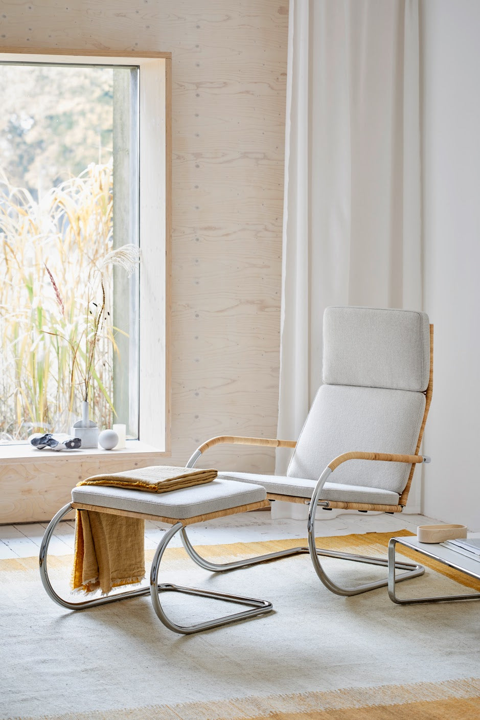 D35 Chair