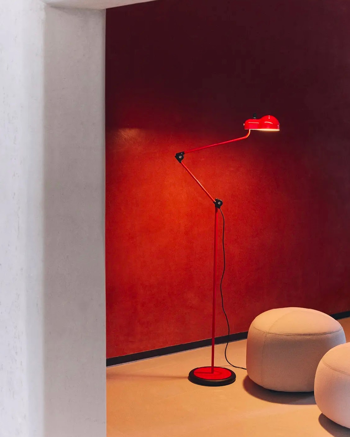 Topo floor light