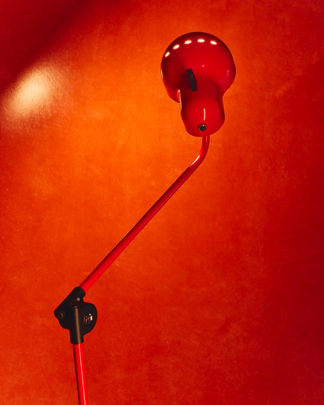 Topo floor light