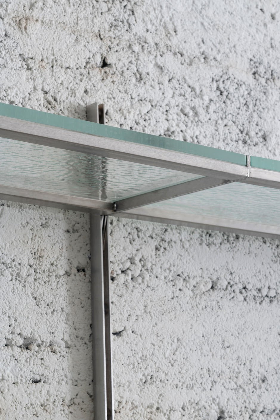 Float Shelving System