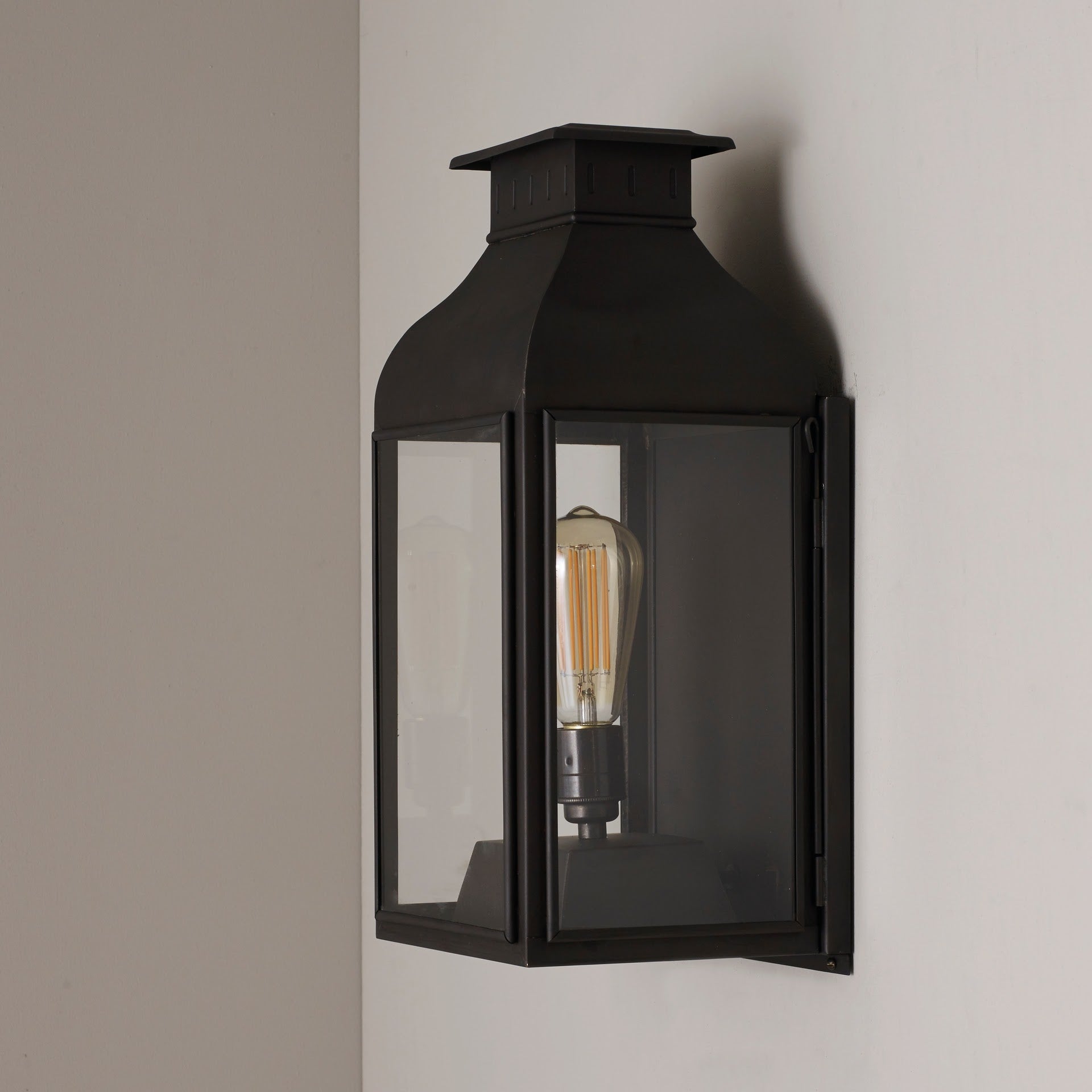 Wall lantern 0276