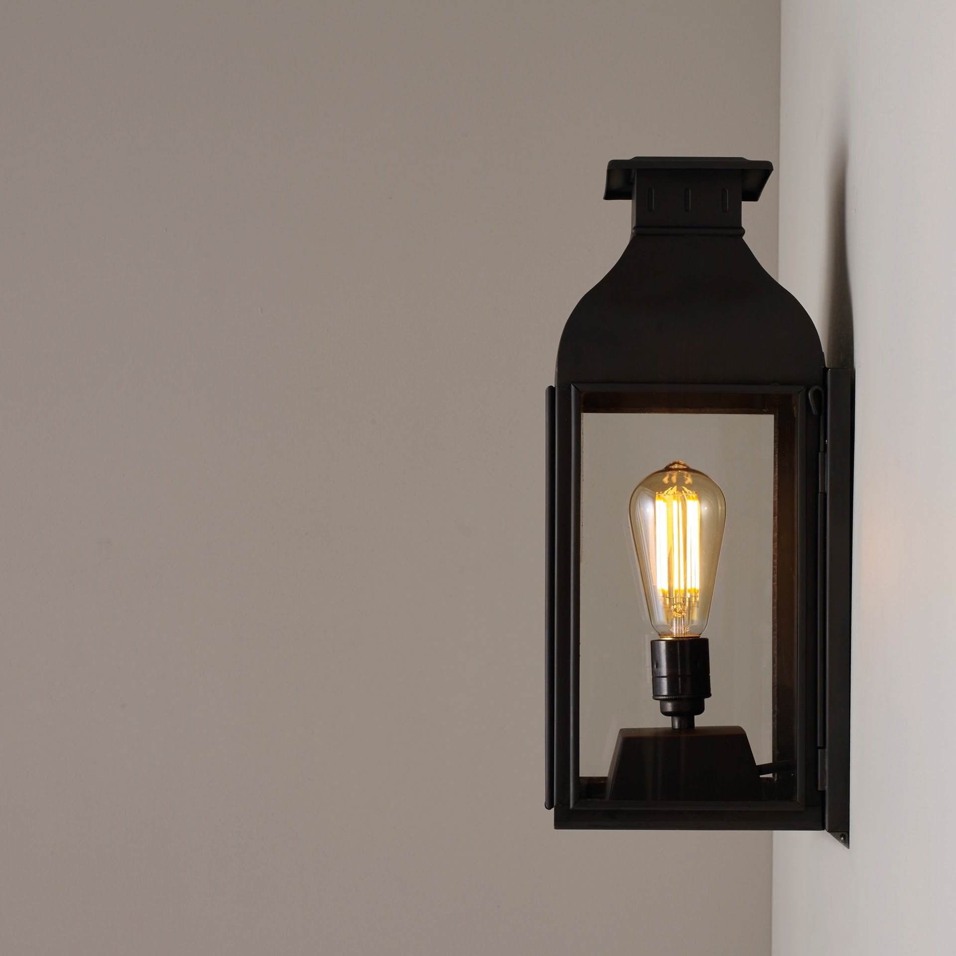 Wall lantern 0276