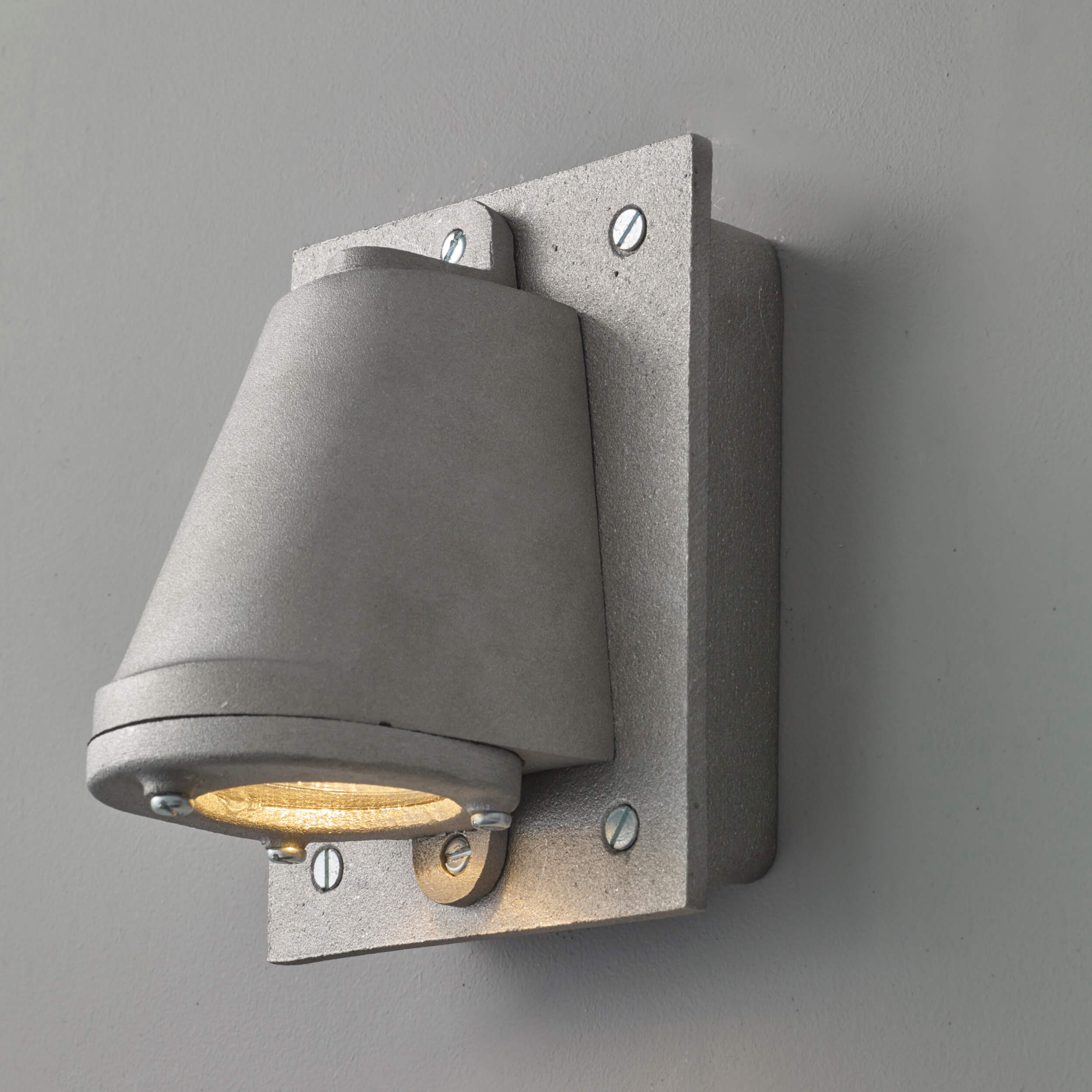 Mast Light - Sandblasted Anodised Aluminium