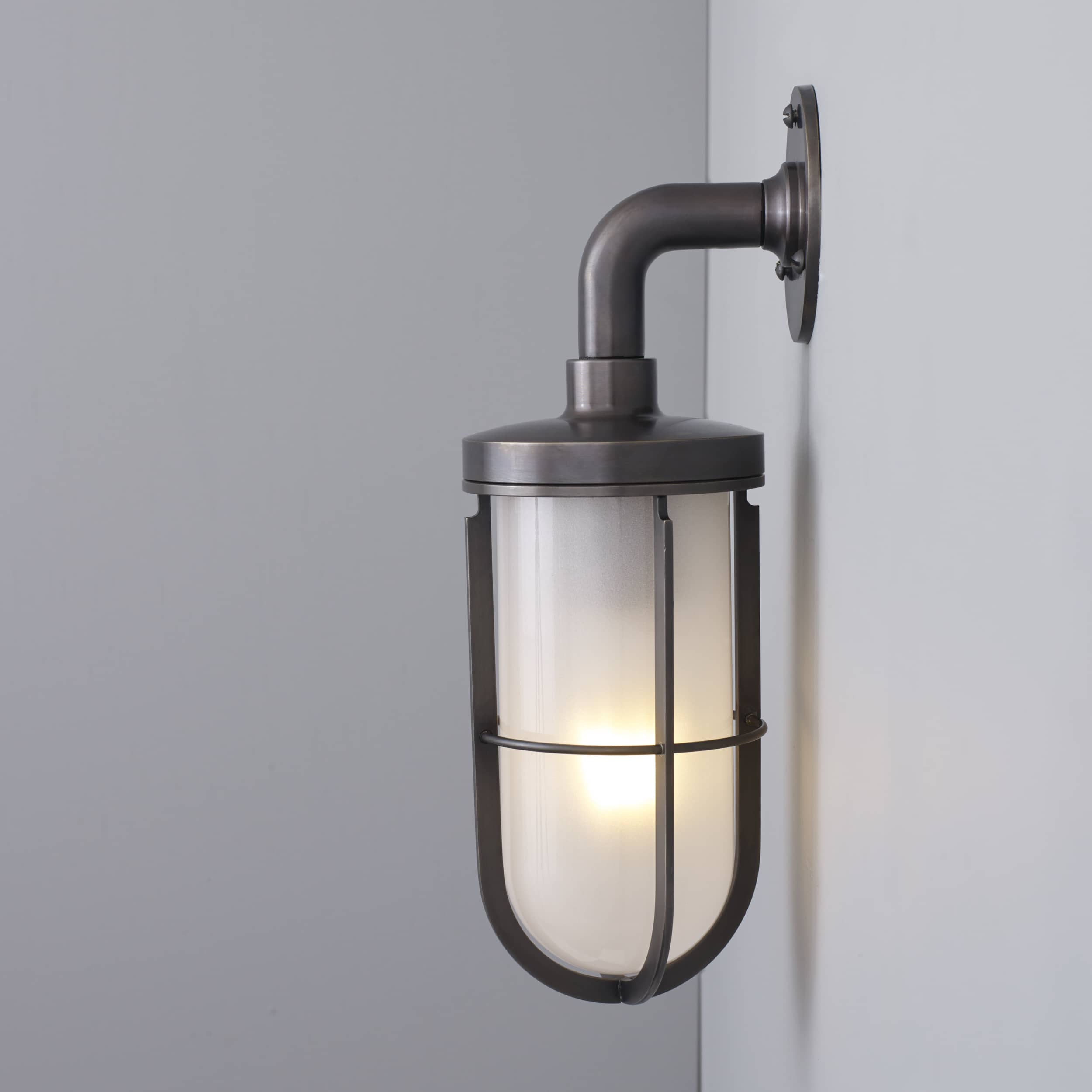 Weatherproof ship's well glass wall light