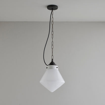 Point pendant light