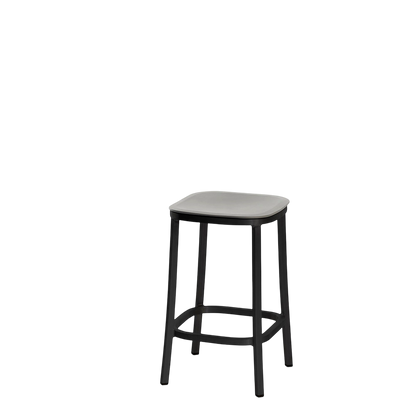1 Inch stool, recycled plastic seat - Black powder-coated