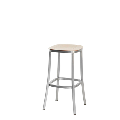 1 Inch stool, wood seat