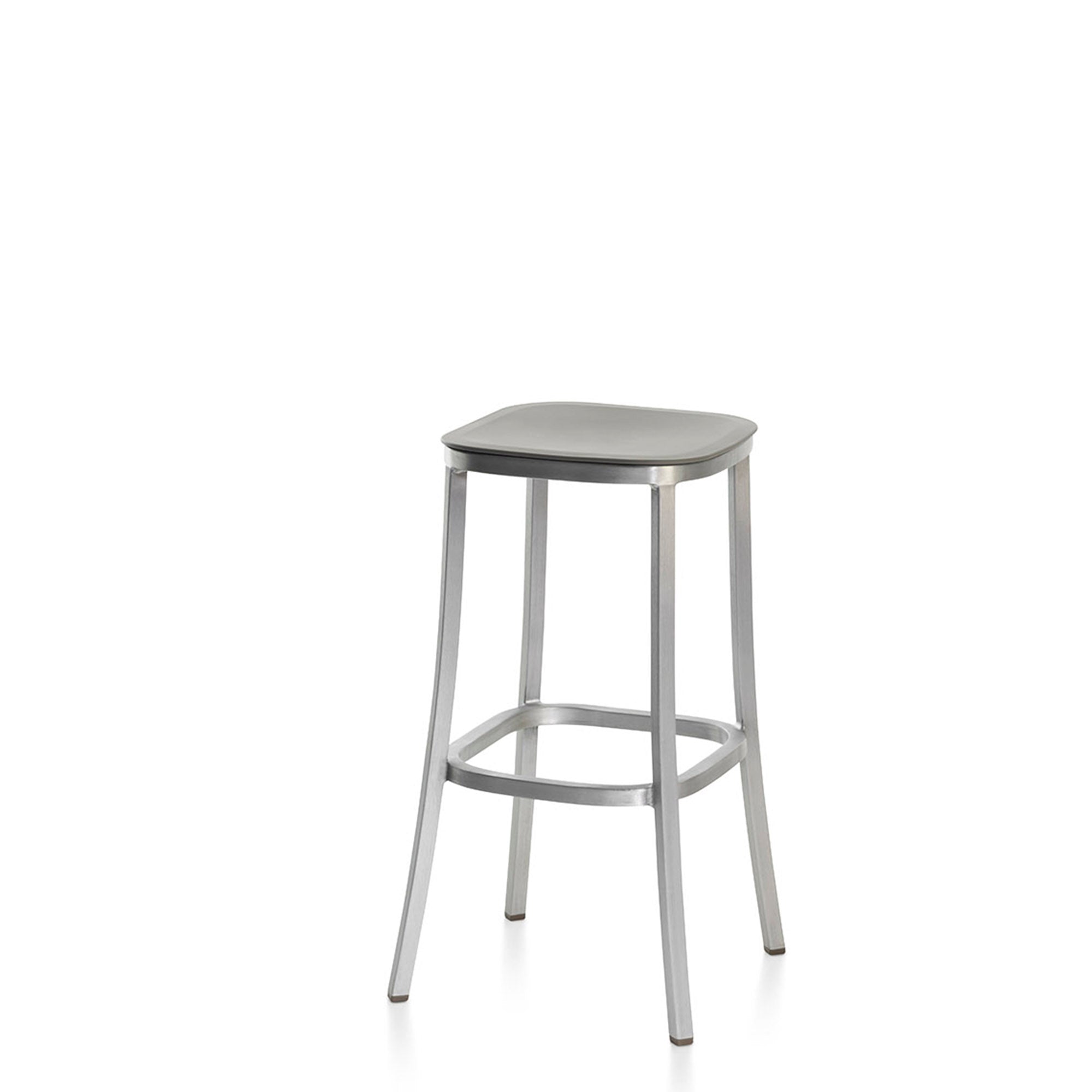 1 Inch stool, recycled plastic seat by Jasper Morrison - Hand brushed