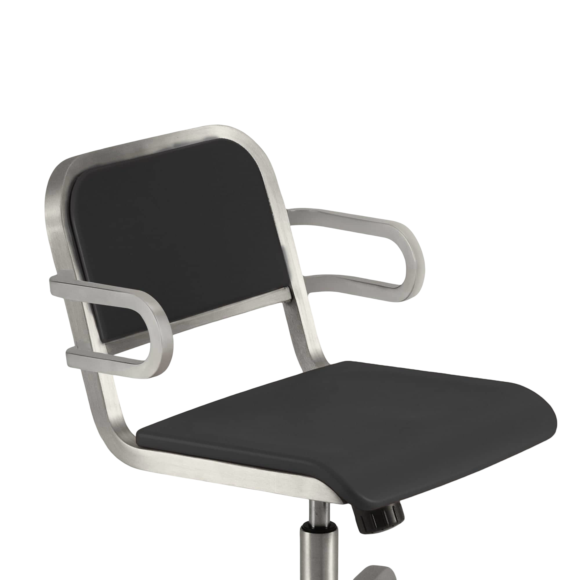 Nine-0 Swivel armchair