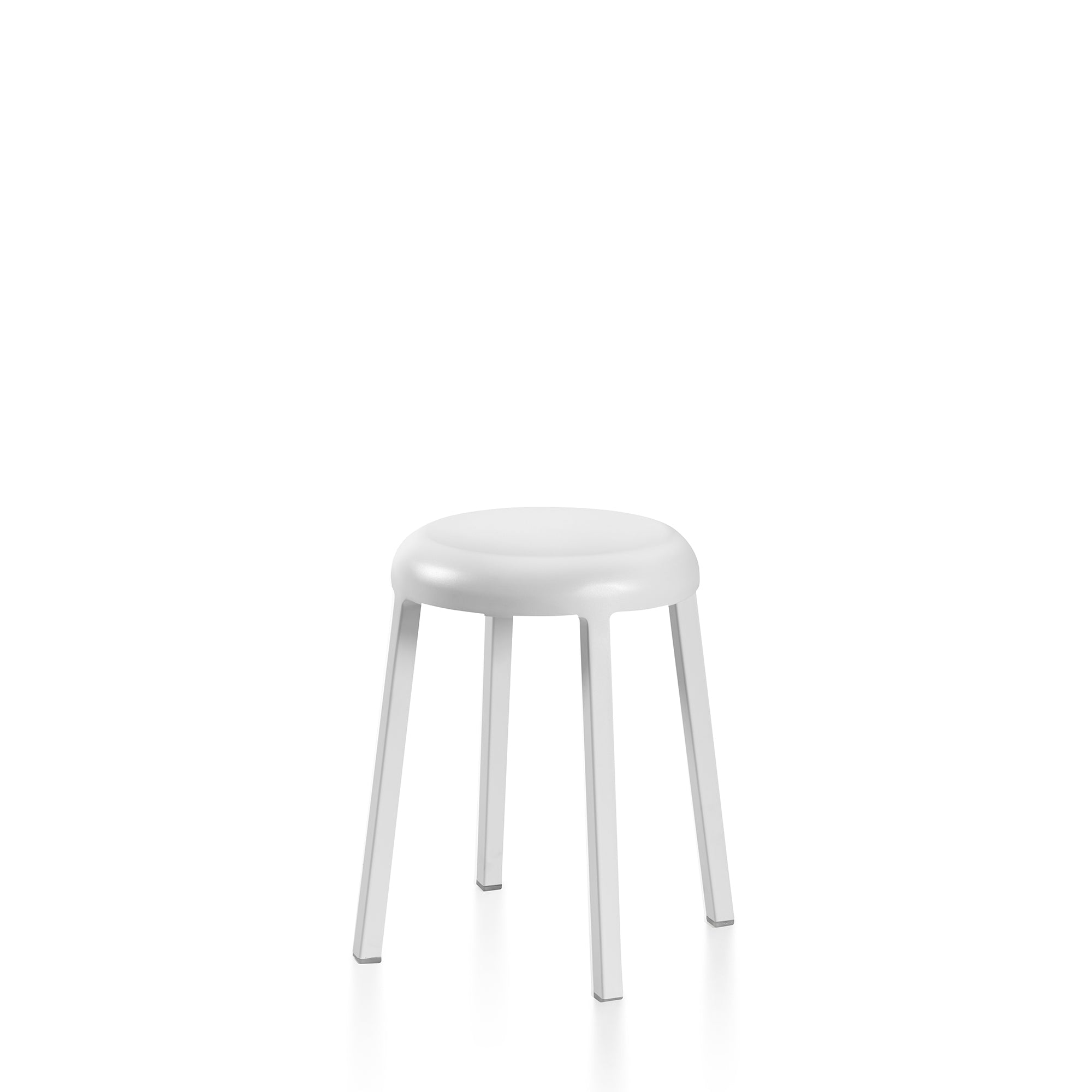 Za Small stool by Naoto Fukasawa