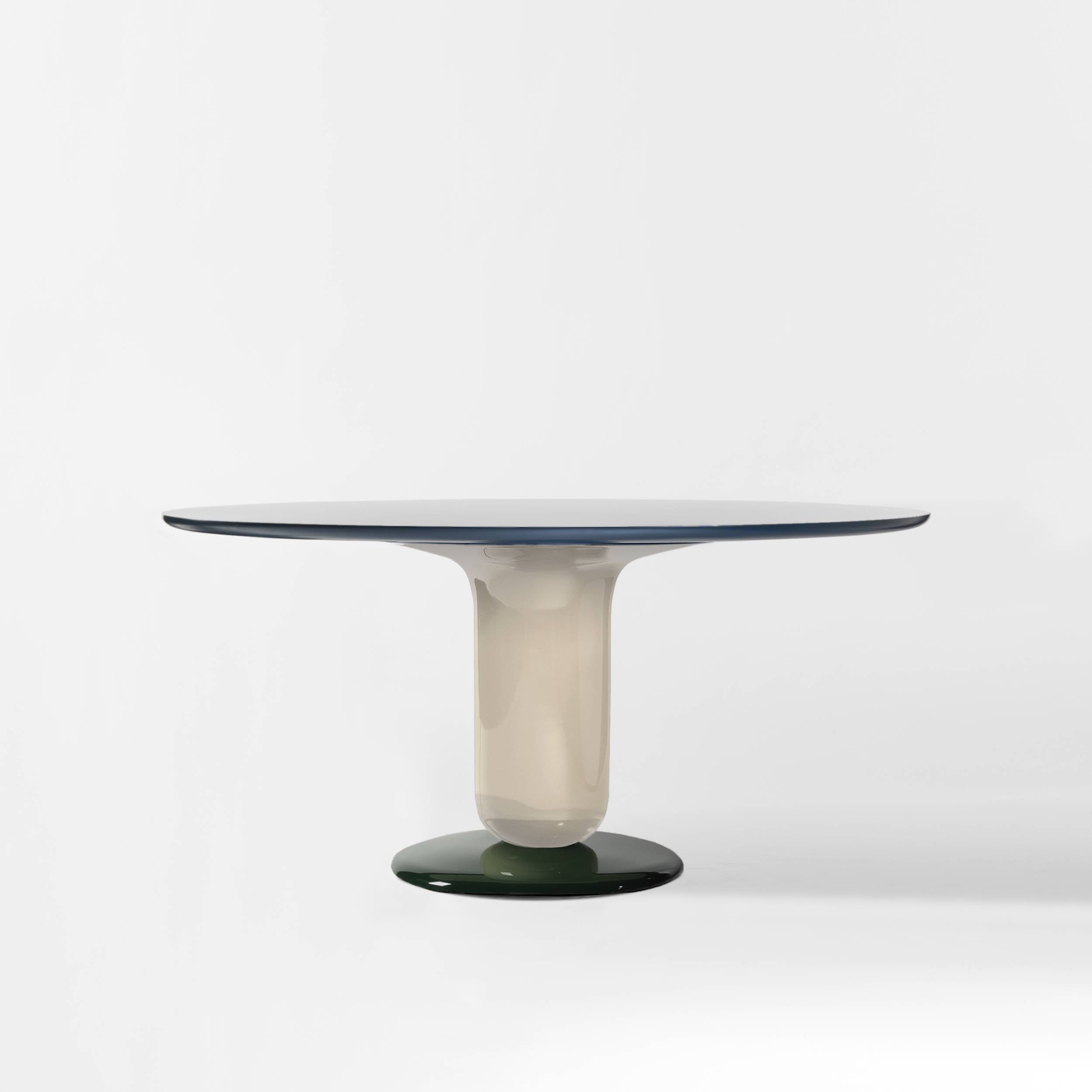 Explorer Dining Table Round