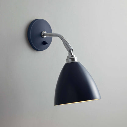 Task short wall light