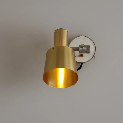 Chester wall light