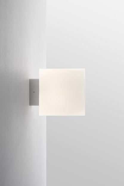 Quadrato Sconce
