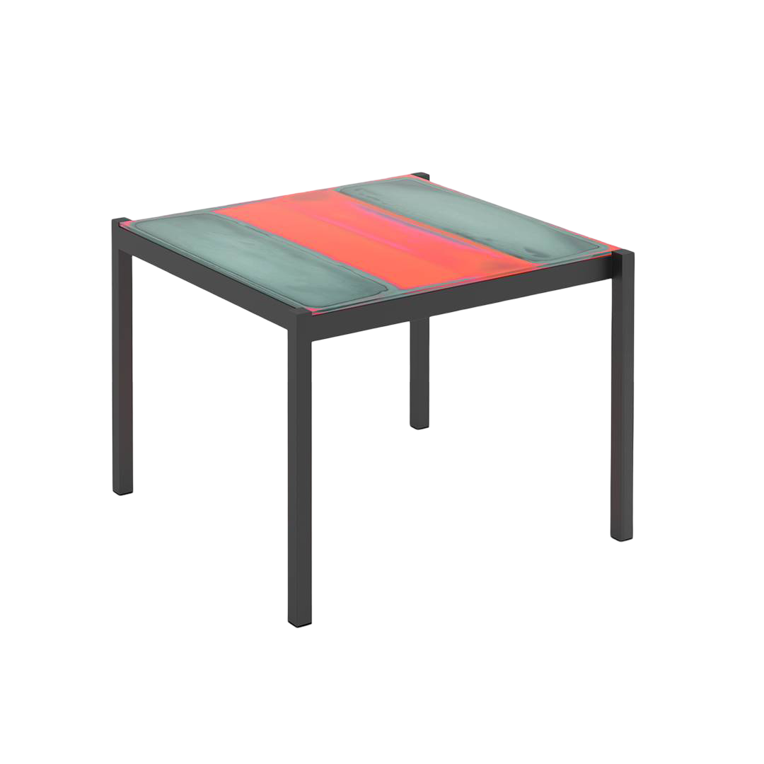 Iris Dining table