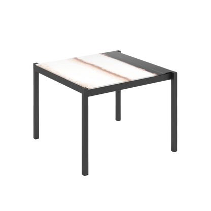 Iris Dining table