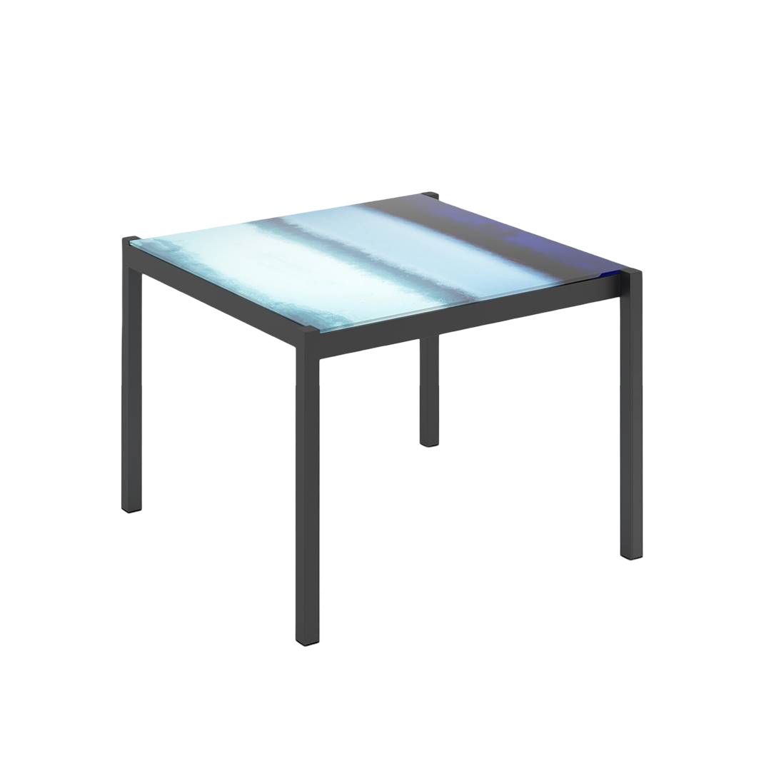 Iris Dining table