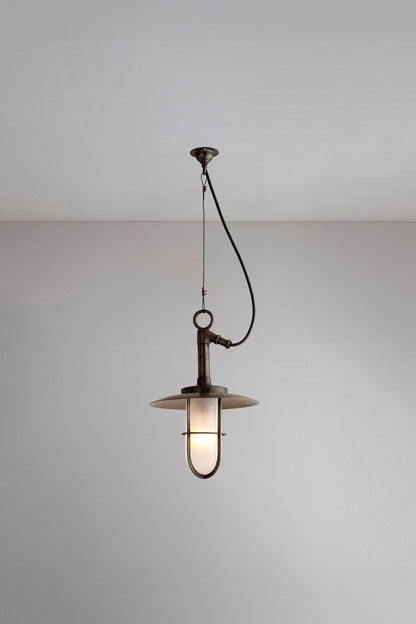 Ship's well glass pendant 7523