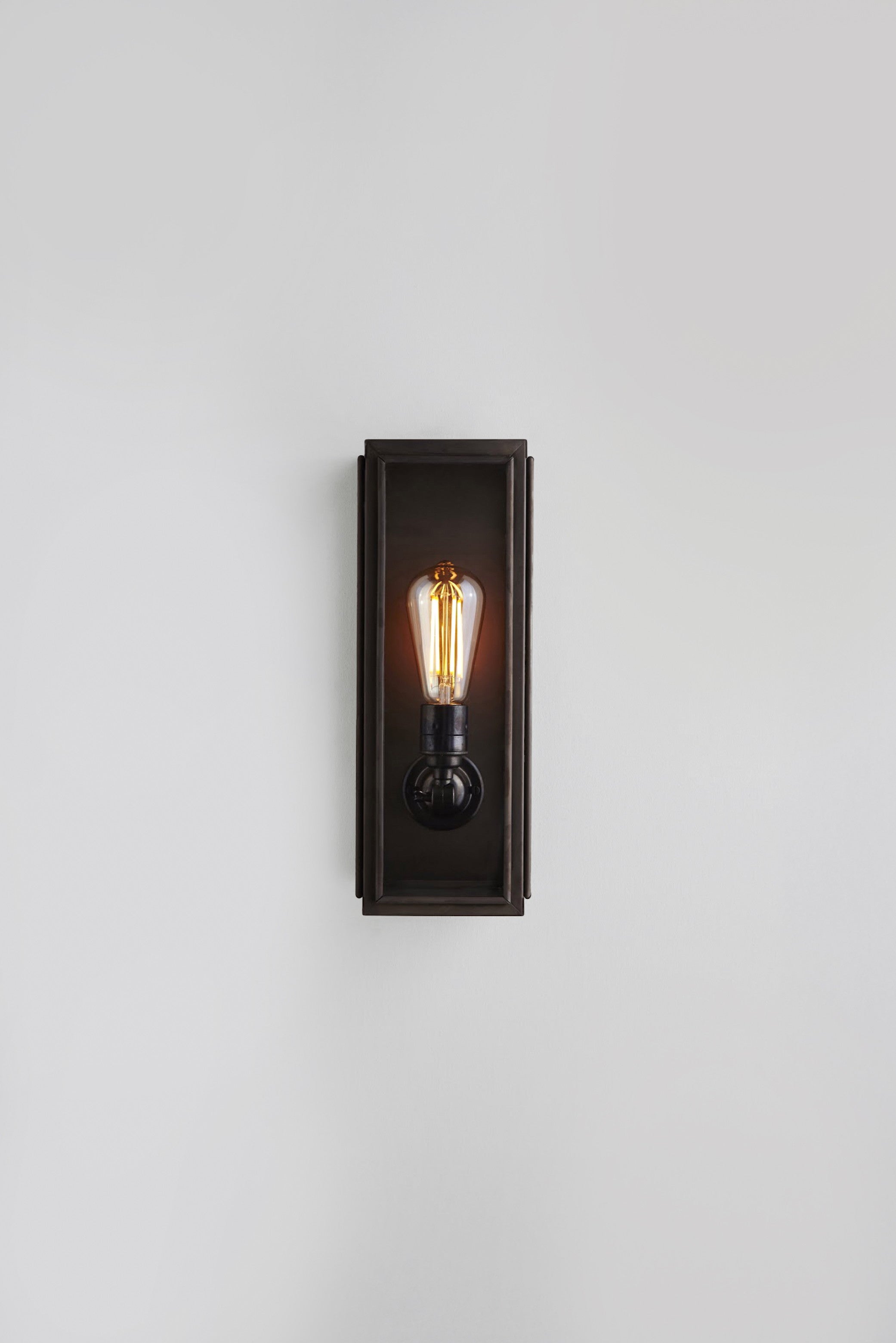 Narrow box wall light 7649