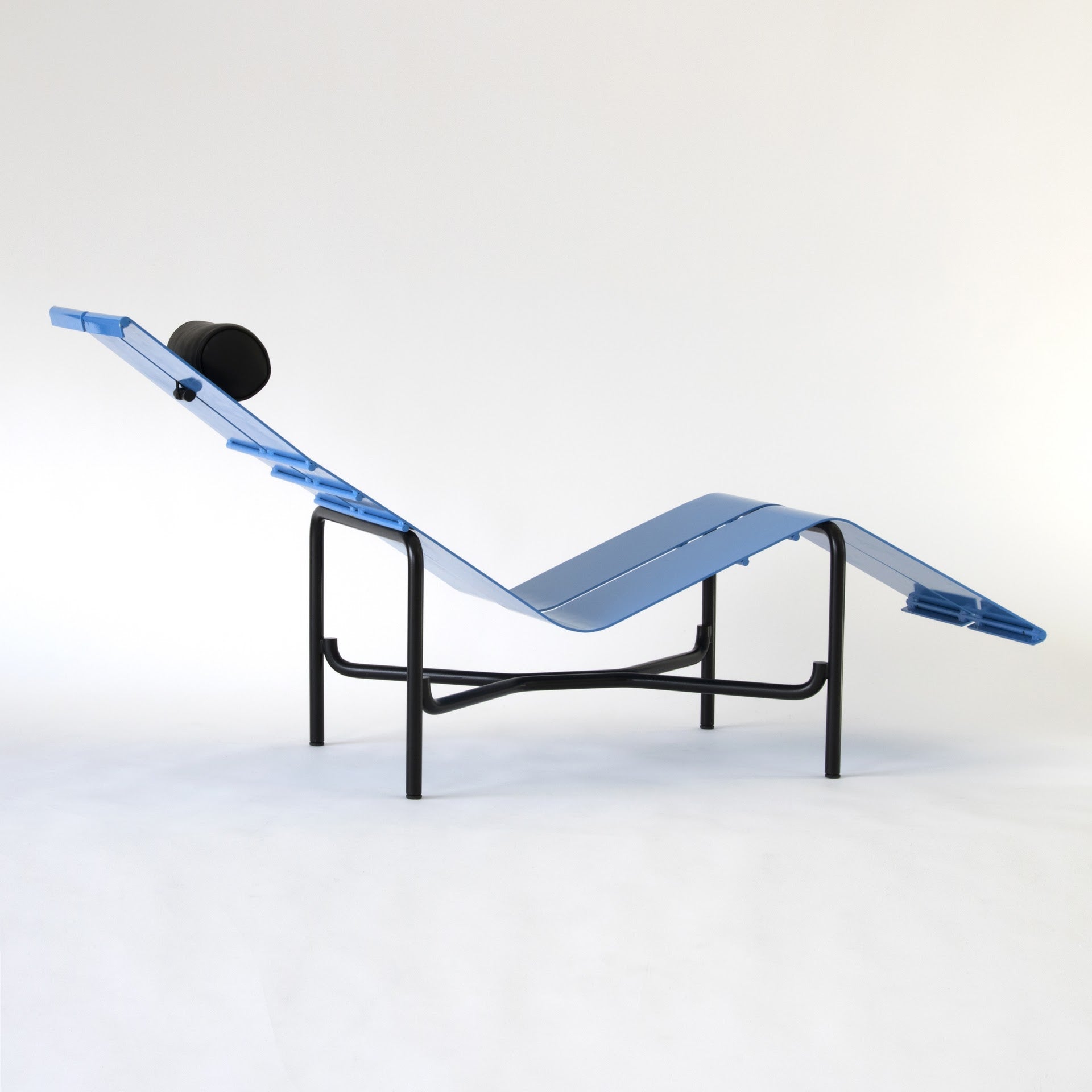 PMR lounge chair