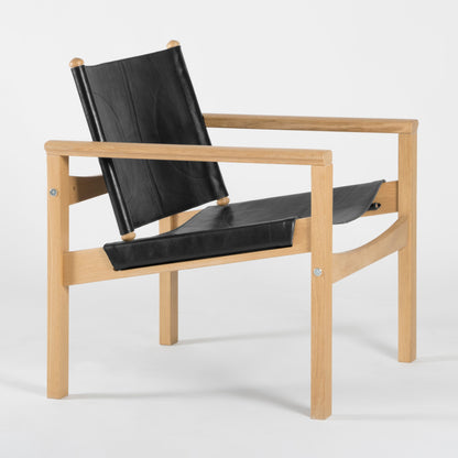 Peglev armchair in leather