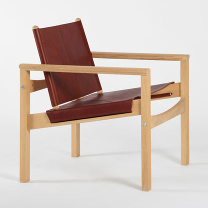 Peglev armchair in leather