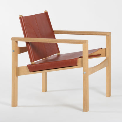 Peglev armchair in leather