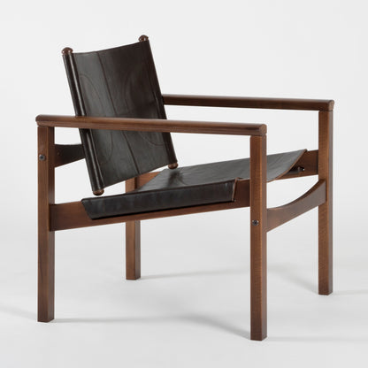 Peglev armchair in leather