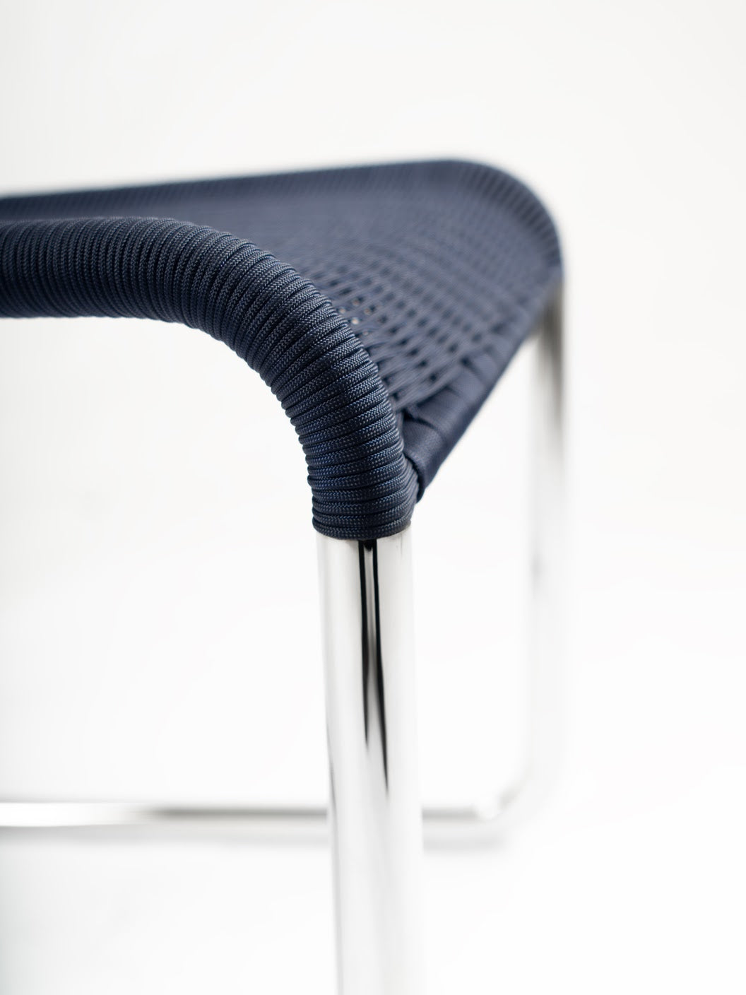 B25 Chair