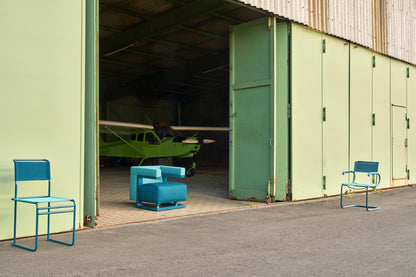 D40 Chair