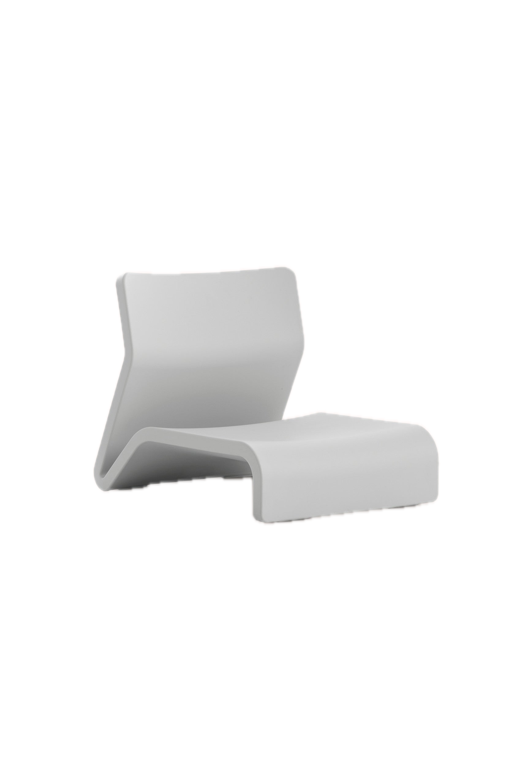 Clip club chair