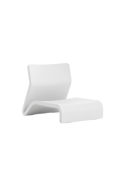 Clip club chair