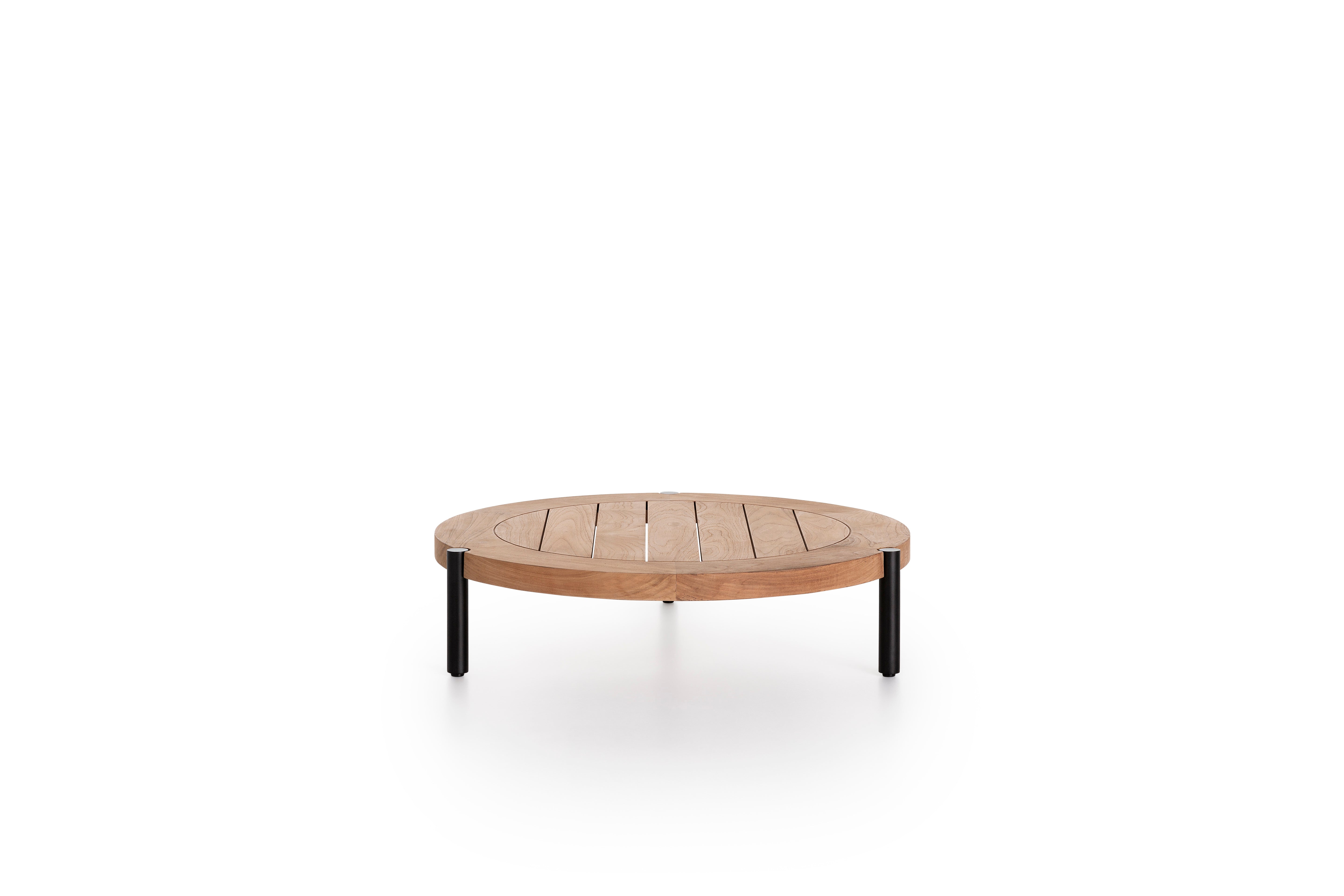 Lademadera Round Coffee Table